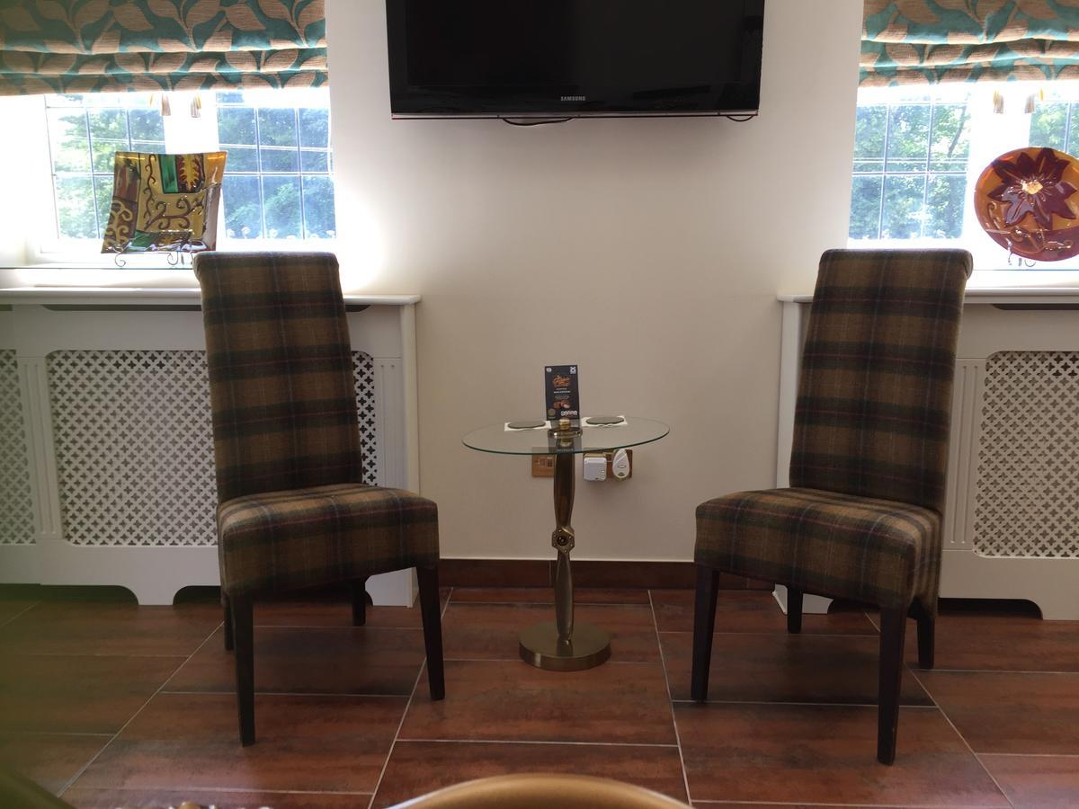 Bed and Breakfast Retreat At The Knowe Auchincruive Estate Ayr Exterior foto